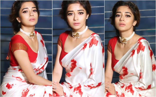 Tinaa Dattaa Is The Traditional Beauty Of Town, Newest Snaps Are Proof.