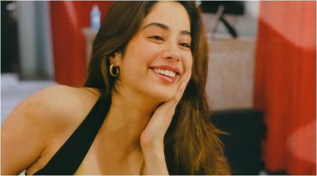 Janhvi Kapoor’s Radiant Smile In These Pictures Will Boost Your Day.