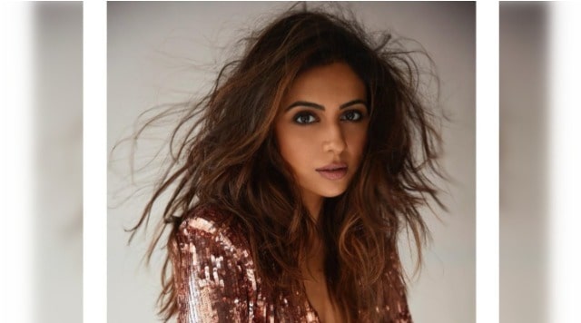Rakul Preet Singh Loving Her Messy Hair As She Shares Her Year End Thoughts.