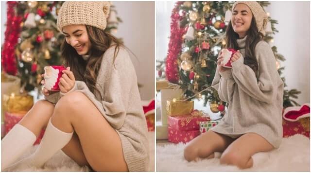 Sonal Chauhan Looking Stunner In Her Christmas Look. See Pics