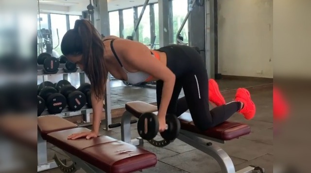 Kiara Advani’s Hard-Hitting Workout Video Will Inspire You To Hit The Gym.