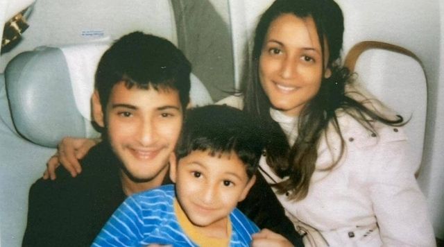 Mahesh Babu’s Throwback Picture With Namrata Shirodkar And Gautam Is Just Unmissable.