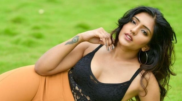 Eesha Rebba Looks Sizzling Hot In Black Bralette.