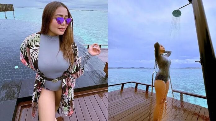 Neha Kakkar Looks Breathtakingly Hot In Monokini On Her Maldives Vacation.