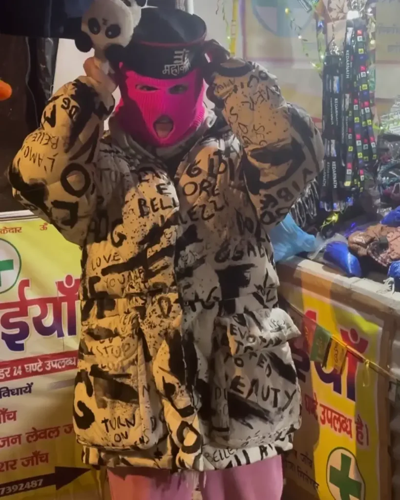 Sara ali khan in Uttarakhand