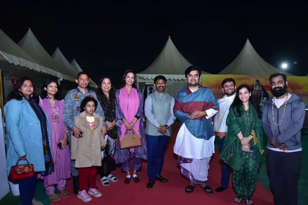 Esha Gupta at Prayagraj